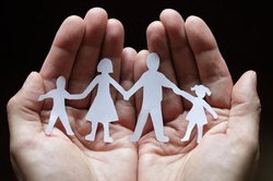 Психологическая помощь детям и семье: Семейная психология