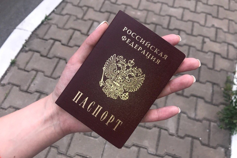 Потерял паспорт: нужно ли уведомлять участкового + восстановить, штраф, практика, отзывы