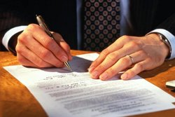 Взыскание задолженности по кредитному договору по исполнительной подписи нотариуса (право потребителя)