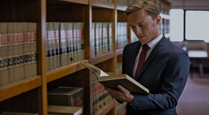 Какие фильмы лучше смотреть юристу или адвокату - мнение самих юристов