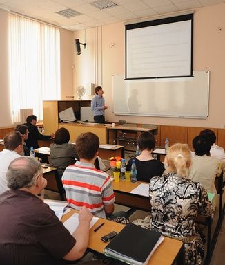 Как проходит защита диплома в России?