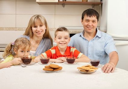 Какая семья считается многодетной в России (сколько должно быть детей)?