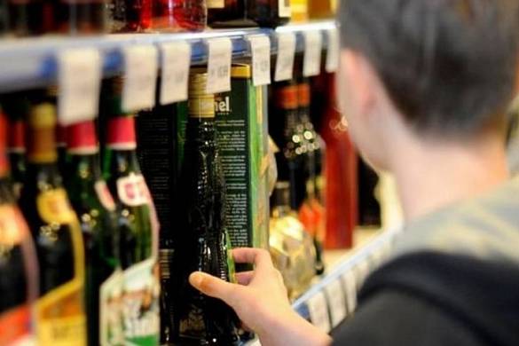 Продажа алкоголя несовершеннолетнему: Какие могут быть последствия